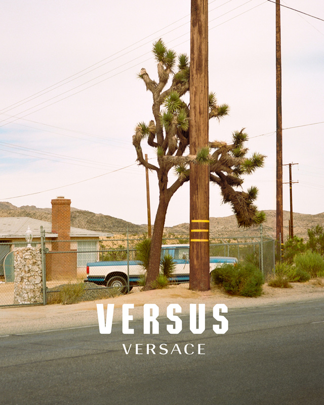 Versus AW17 & SS18 - 1