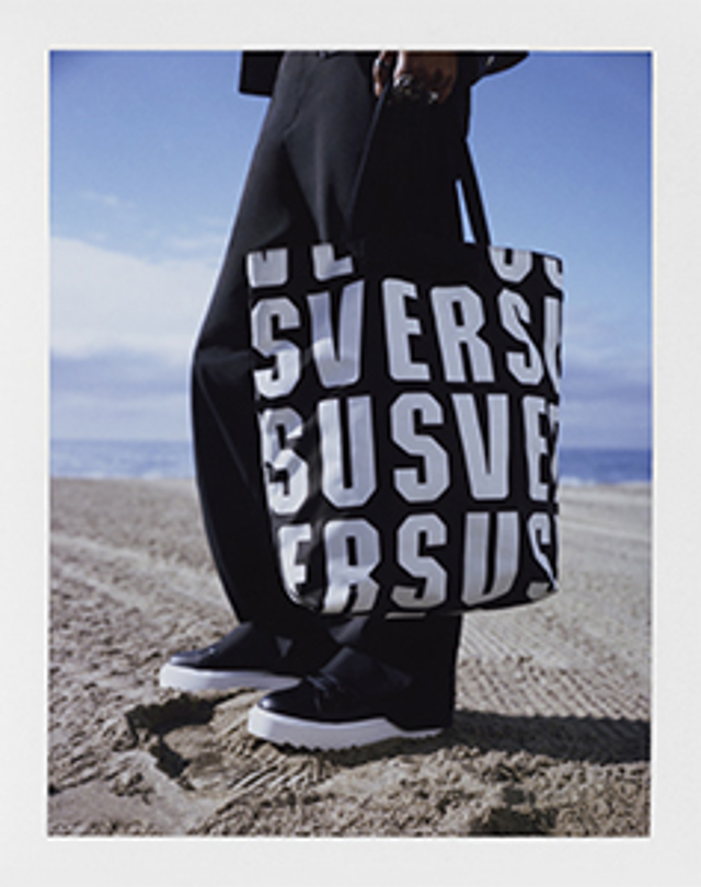 Versus AW17 & SS18 - 1