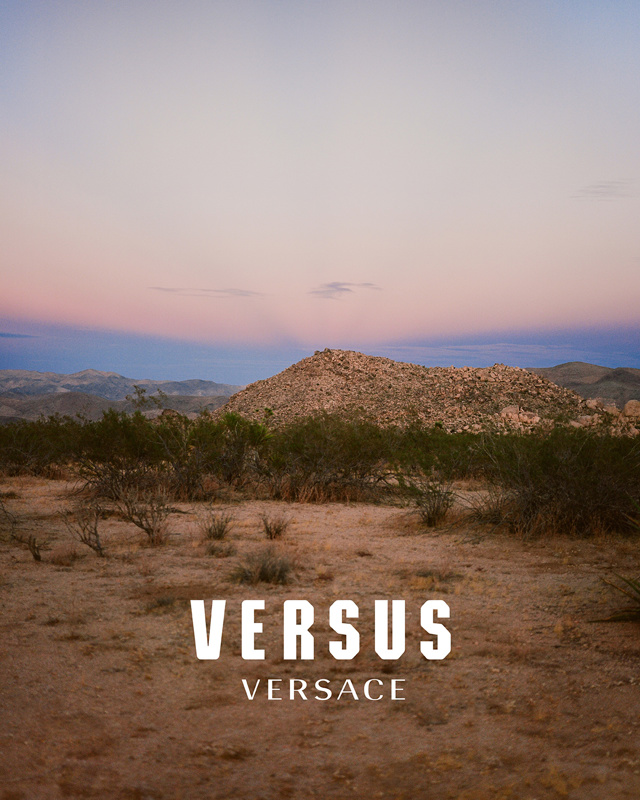 Versus AW17 & SS18 - 1